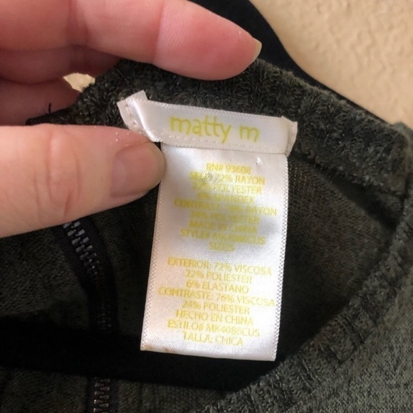 Matty M Olive Green Hi/Lo Back Zip Top - Picture 4 of 4